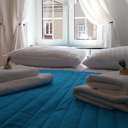H&T Old Town Szeroka 77 Apartment Gdansk Bagian luar foto